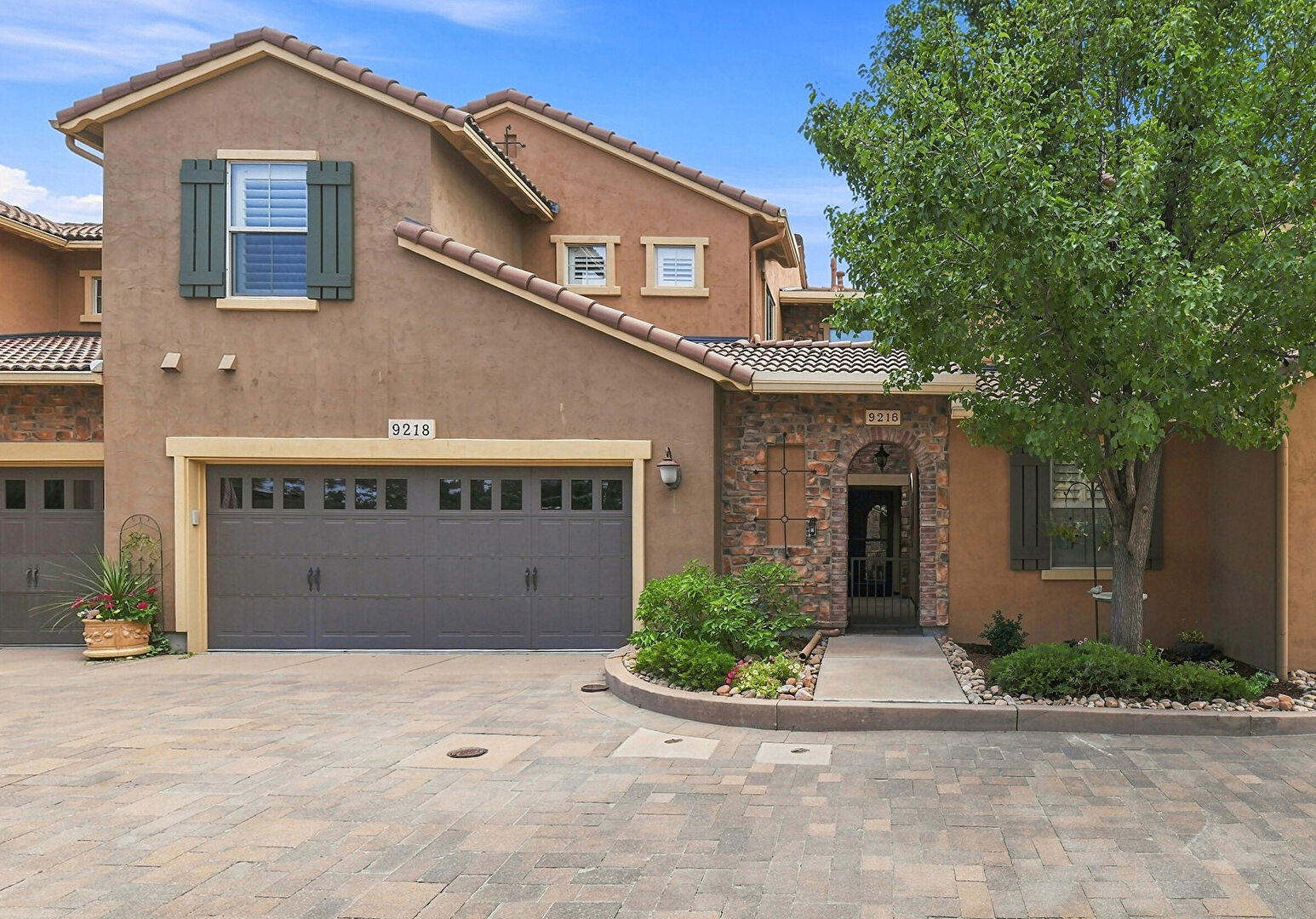 Front at 9218 Viaggio Way, Highlands Ranch, CO 80216, listed by Jane Pearson