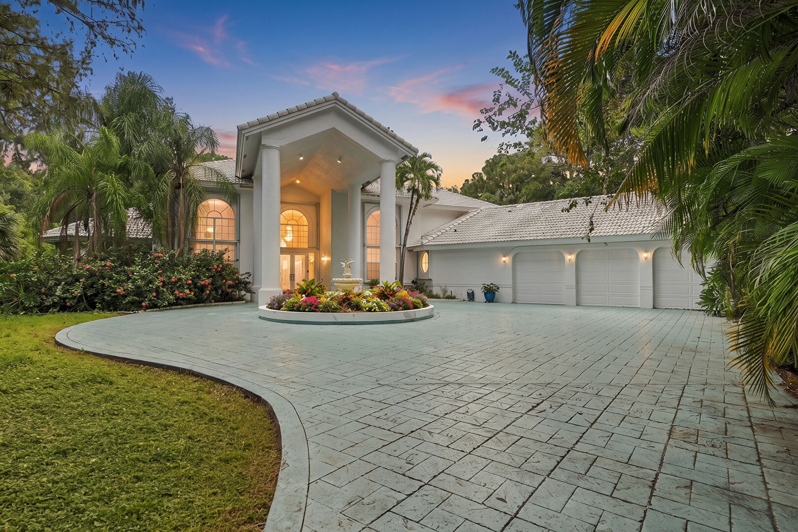 Front at 5386 Northwest 77th Terrace, Coral Springs, FL 33065, listed by Eslin Guice, MLS ID: B26079608
