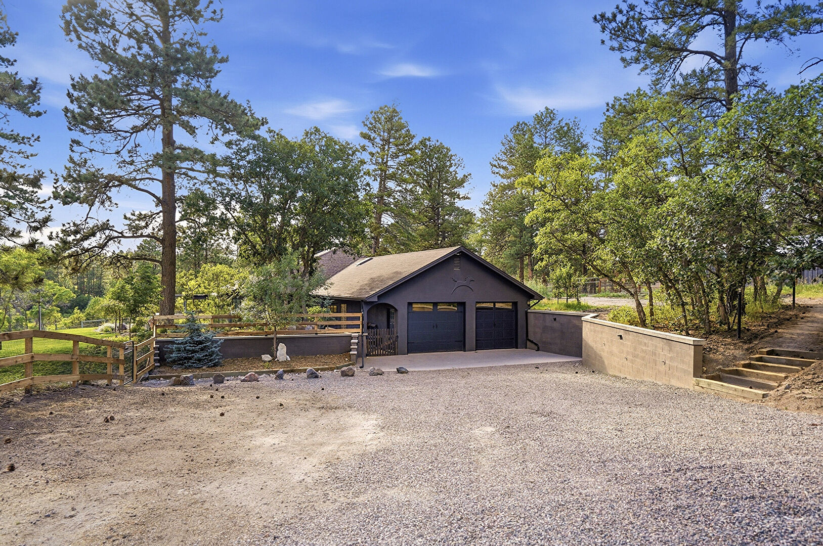 Front at 10462 Tomichi Drive, Franktown, CO 80116, listed by Matthew Lutz
