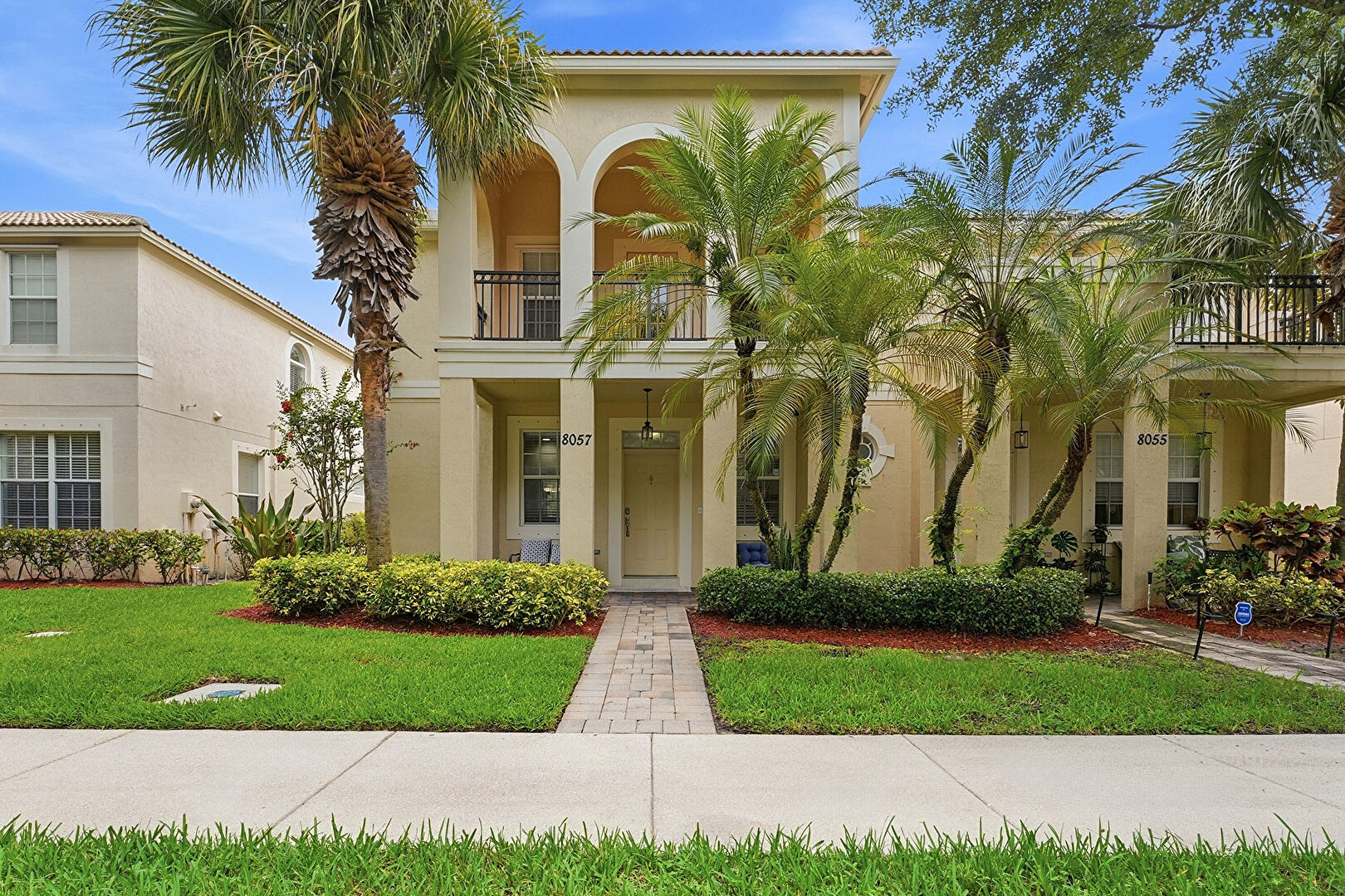 Front at 8057 Murano Circle, Palm Beach gardens, FL 33418, listed by Chris Dyer