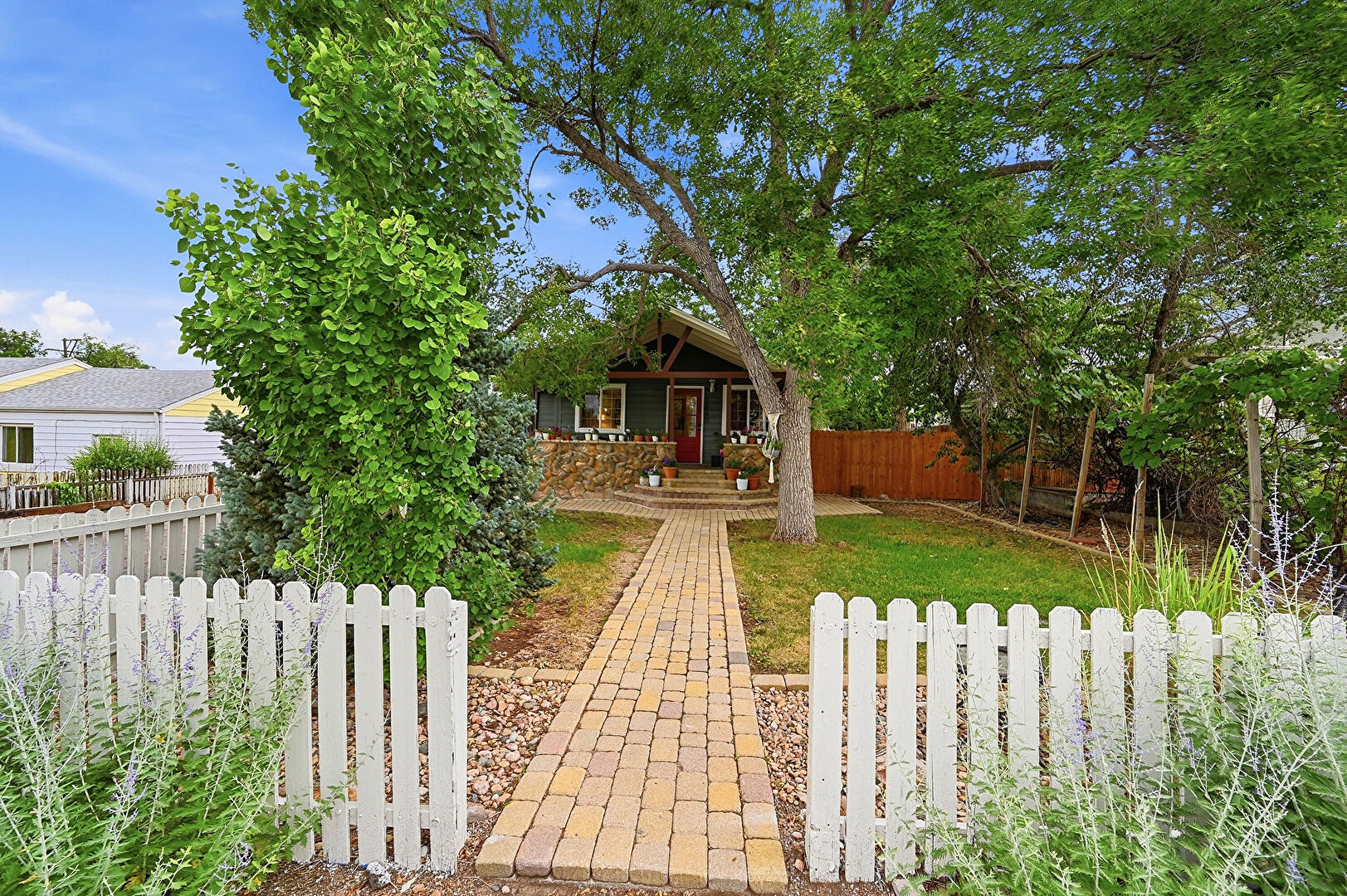 Front at 1660 Ingalls Street, Lakewood, CO 80214, listed by Rebekah Gray