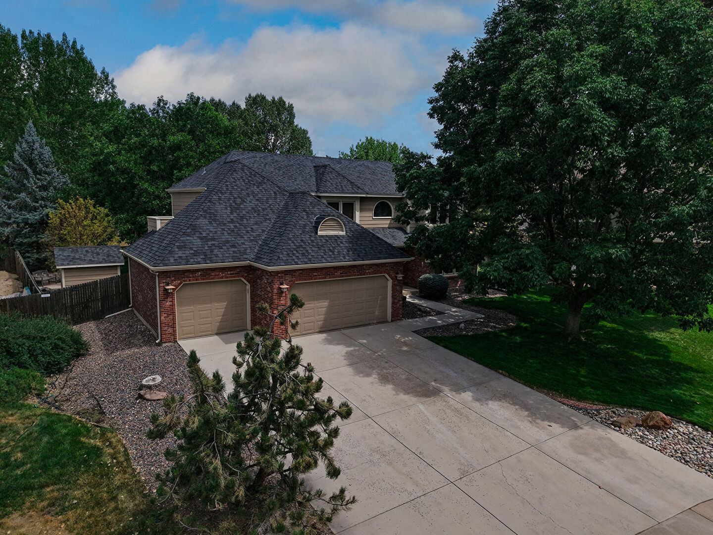 Front at 20840 Parliament Court, Parker, CO 80126, listed by Jeannette Ivy