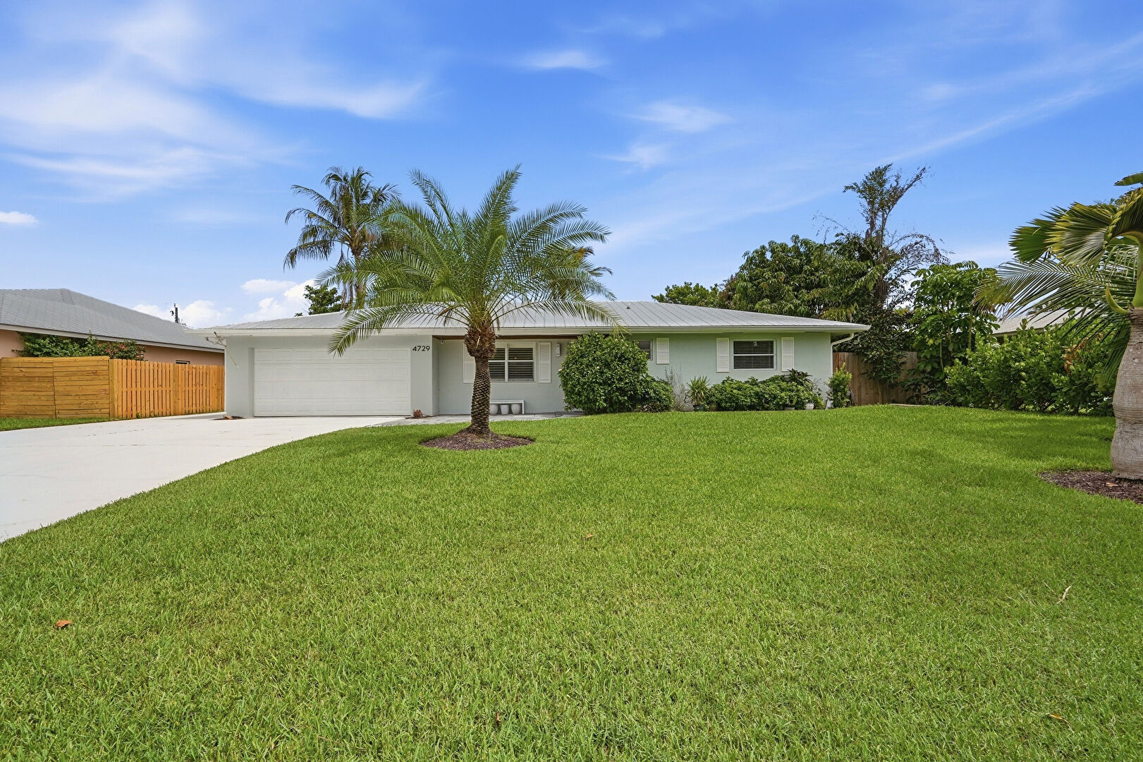 Front at 4729 Southeast Bayshore Terrace, Stuart, FL 34997, listed by Cameron Post
