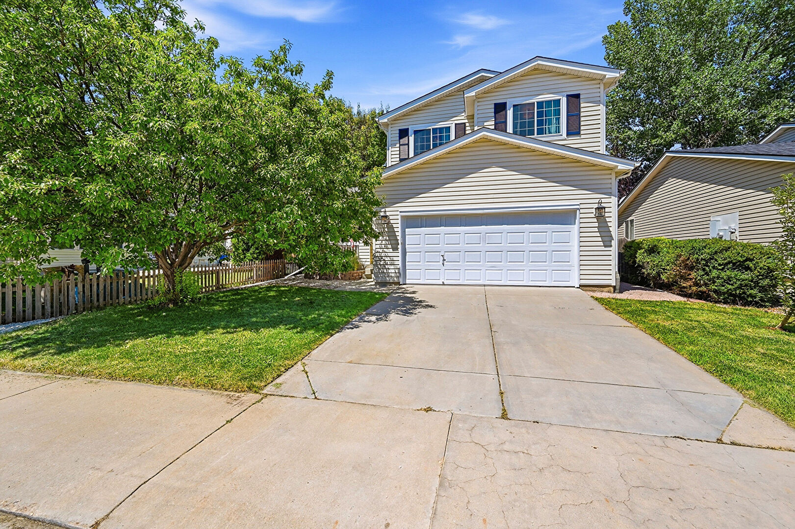 Front at 1213 Fremont Court, Longmont, CO 80504, listed by Christy Hepp