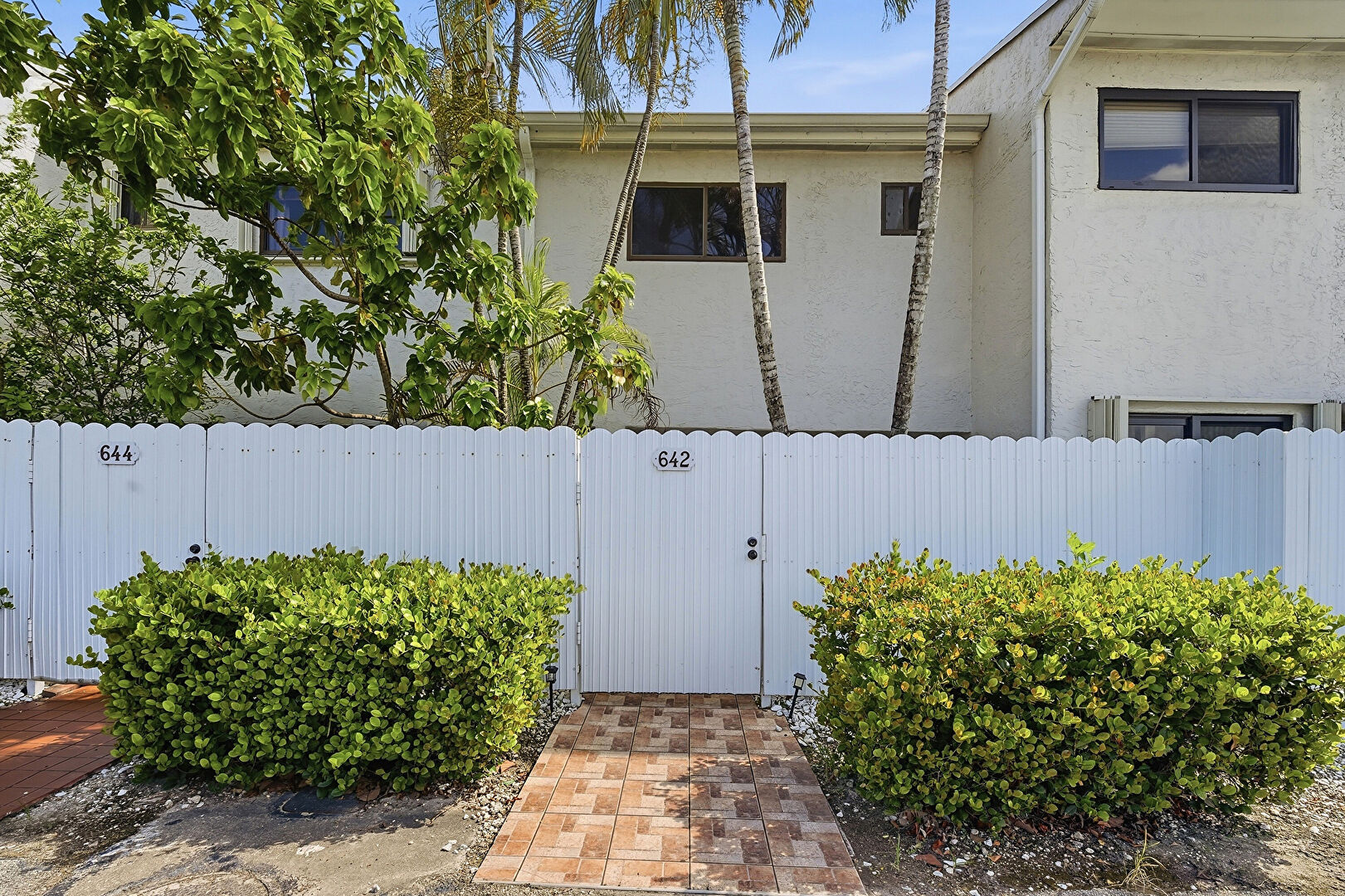 Front of Structure at 642 Northeast 195th Street, Miami, FL 33179, listed by Noam Manor