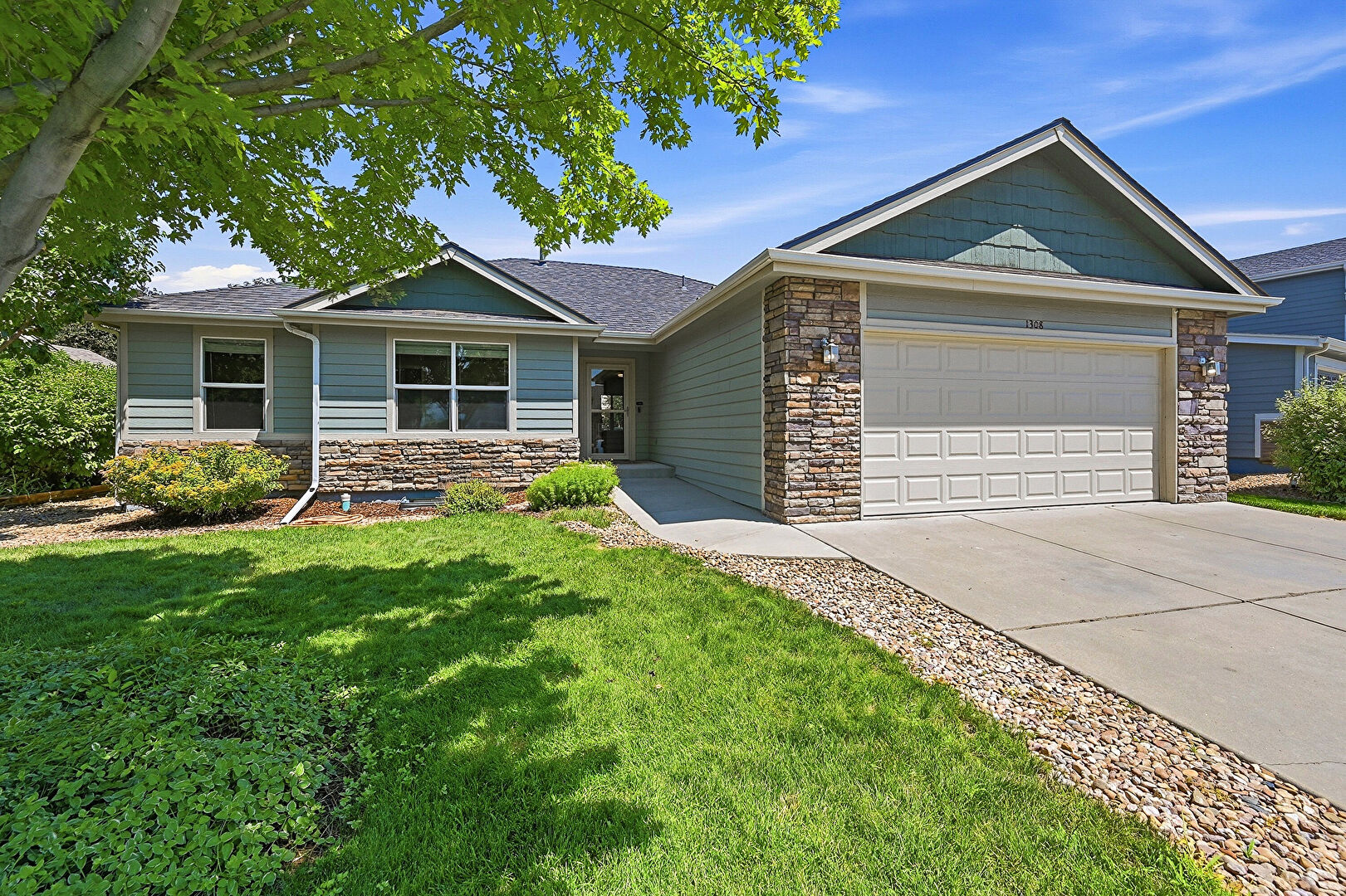 Front at 1308 61 Ave, greeley, CO 80634, listed by Shannon Blesener