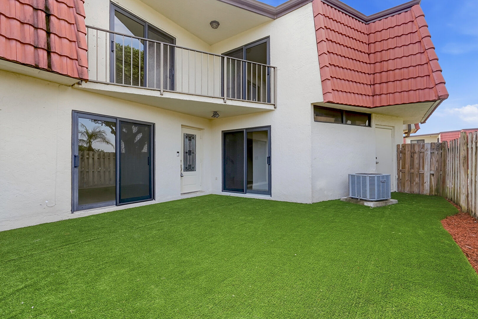 Courtyard at 3801 Victoria Drive, West Palm Beach, FL 33406, listed by Ramon Guadalupe III PA