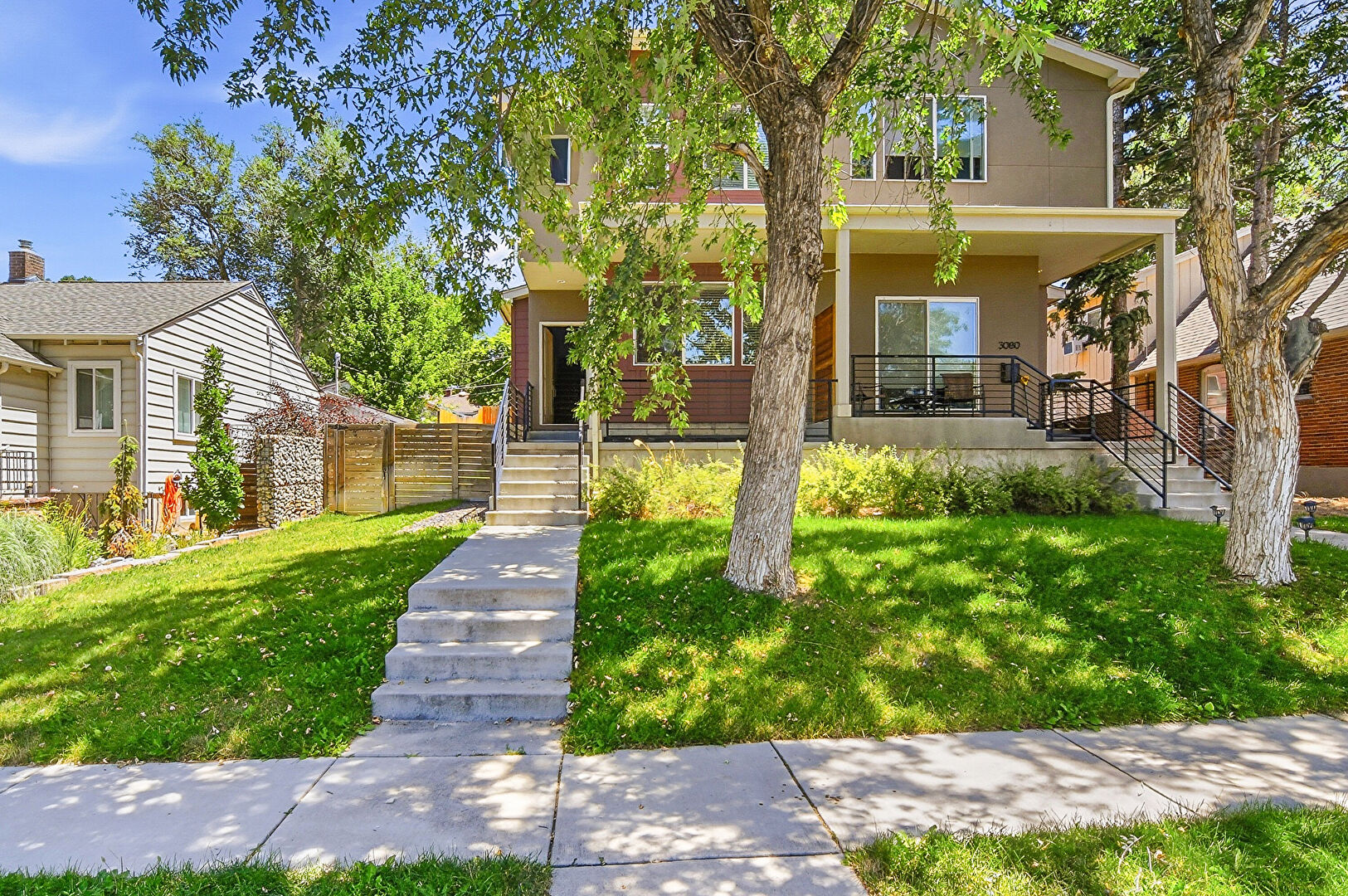 Front at 3078 South Lincoln Street, Englewood, CO 80113, listed by Taylor Haas