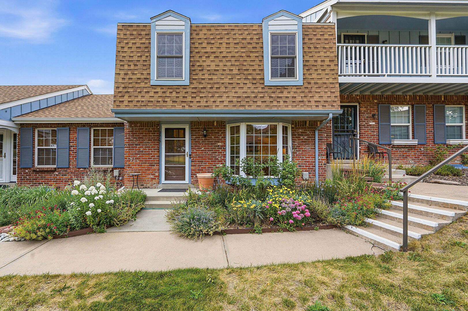 2515 East Geddes Place, Centennial, CO 80122, listed by Missy Crew | Broker Associate