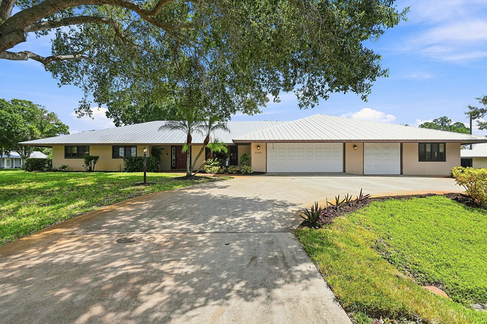 Front at 2381 SW BAYSHORE Boulevard, Port St Lucie, FL 34984, listed by Tomas Diebold, MLS ID: B26060825