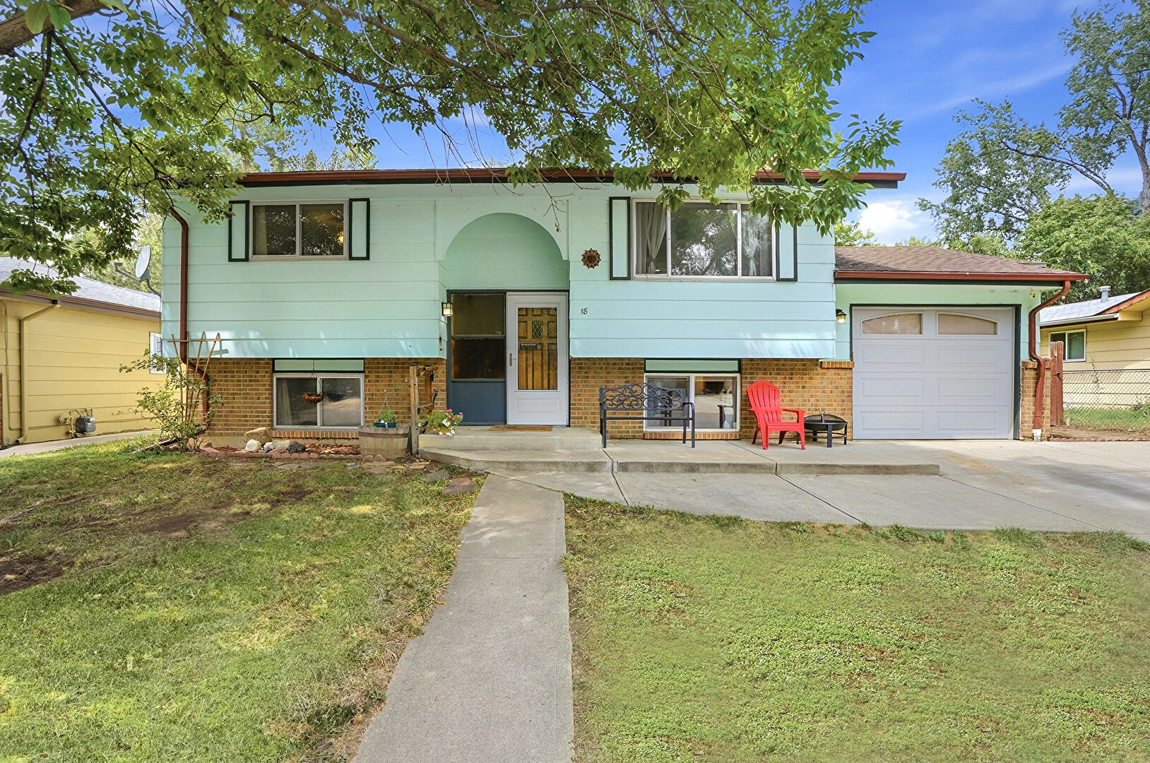 Front at 18 Kodiak Court, Longmont, CO 80504, listed by Angel  Perez