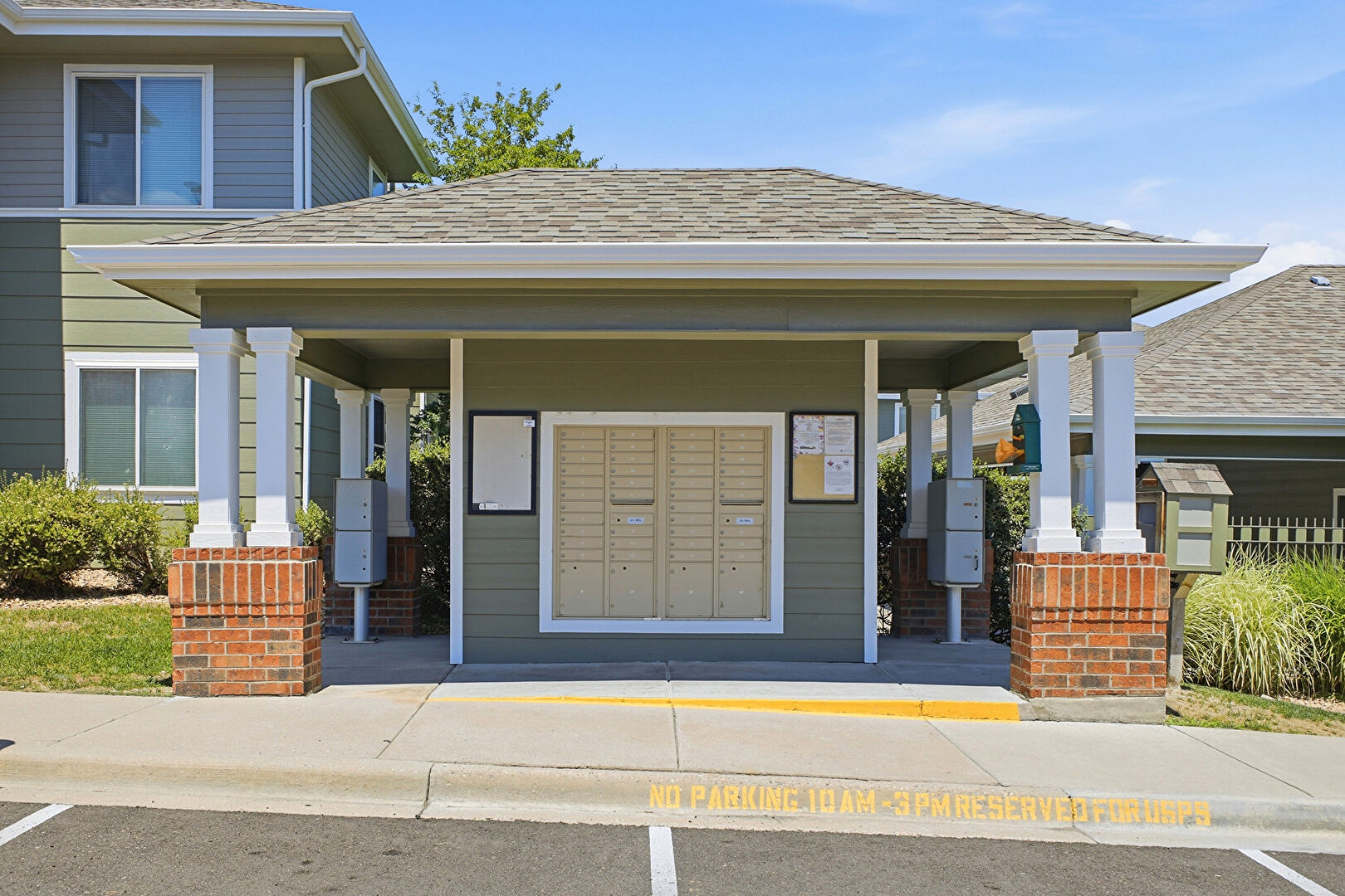 Community at 8481 West Union Avenue, Littleton, CO 80123, listed by Julie Leins, MLS ID: 6045713