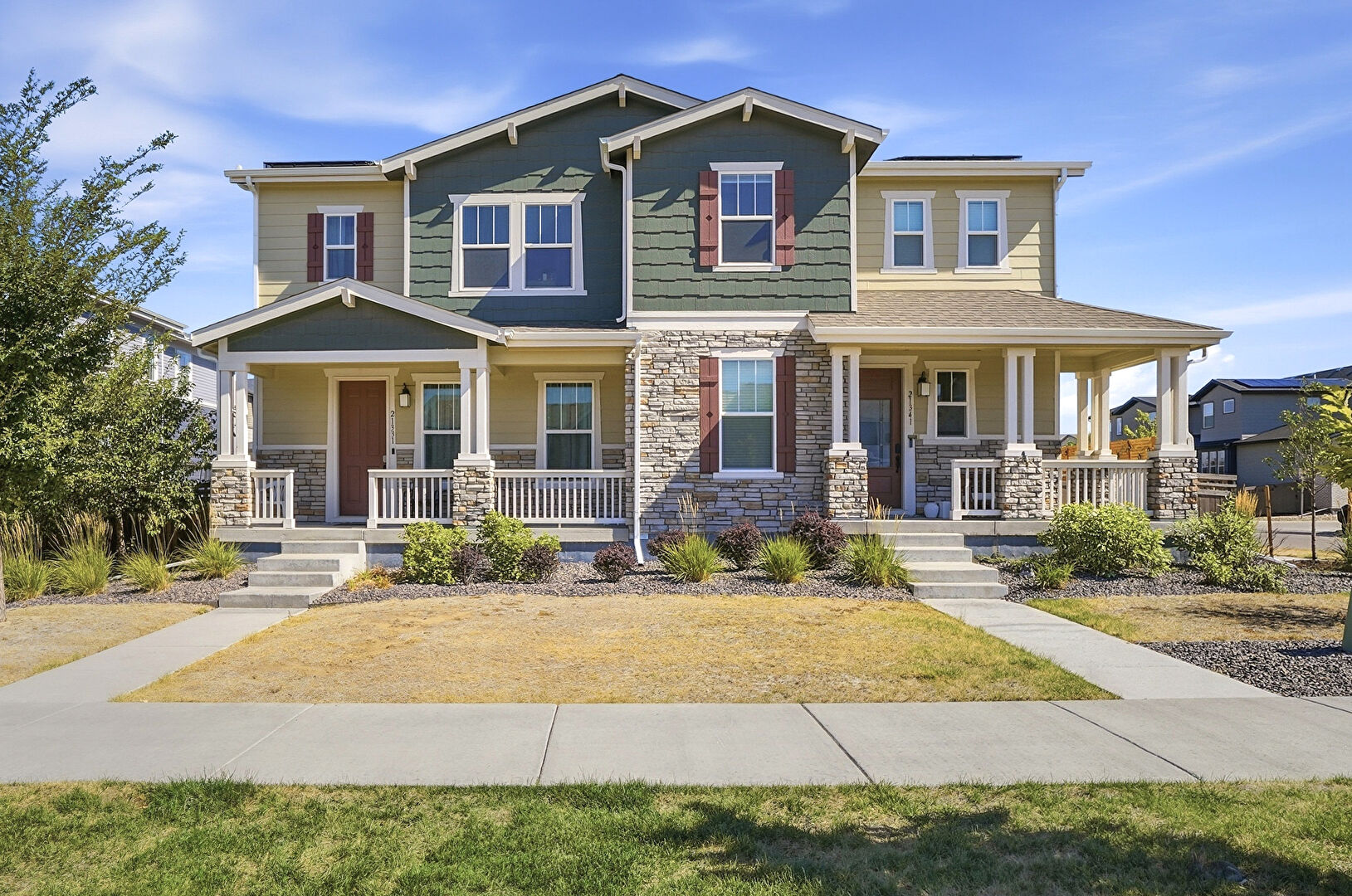 Front at 21331 East 60th Avenue, Aurora, CO 80019, listed by Barry Overton