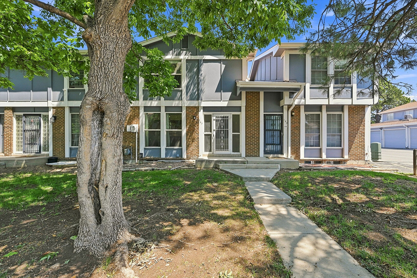 Front at 147 Paris Circle, Aurora, CO 80011, listed by Ananiya Gebretsadik