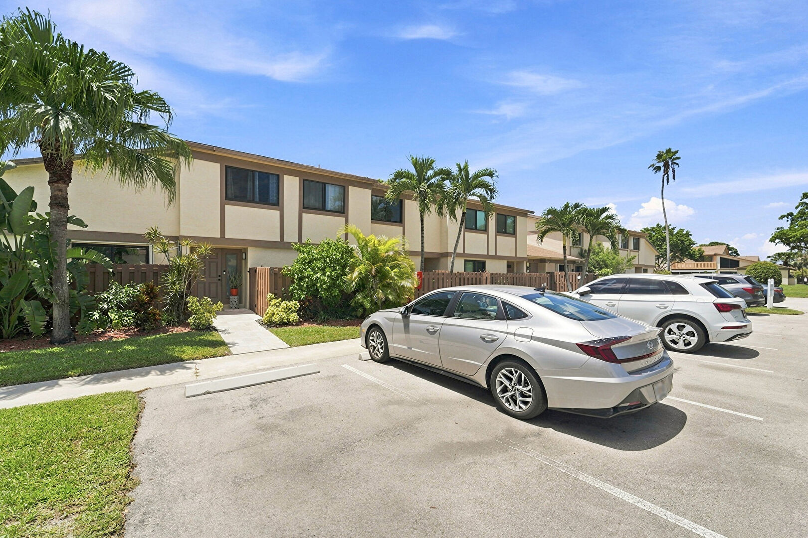 Front at 2975 Northwest 106th Avenue #3, Sunrise, FL 33322, listed by Susan  Markowitz Lewis, MLS ID: B26059319