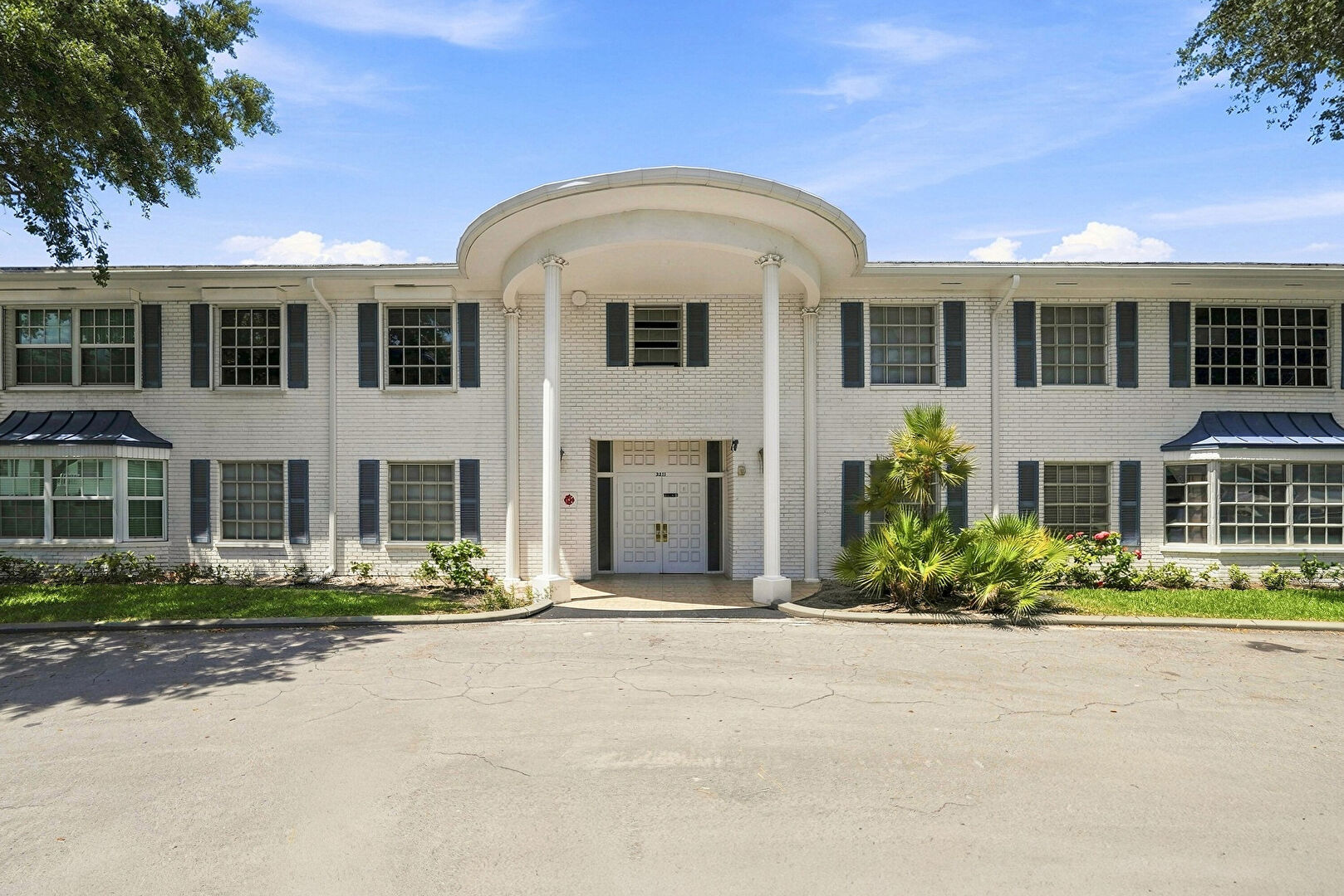 Front at 2211 Northeast 67th Street, unit 1102, Fort Lauderdale, FL 33308, listed by Anne Marie Yibirin
