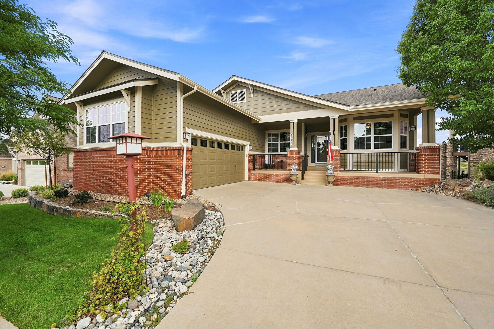Front at 7996 S Shawnee Street, Aurora, CO 80016, listed by Scott Davidson, MLS ID: 5249487