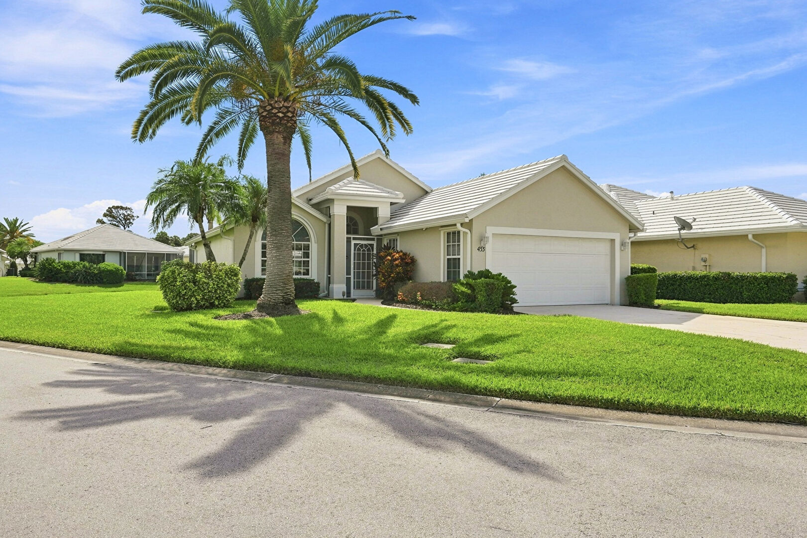 Front at 433 Southwest Fairway Lake, Port St. Lucie, FL 34986, listed by Jason M Coley