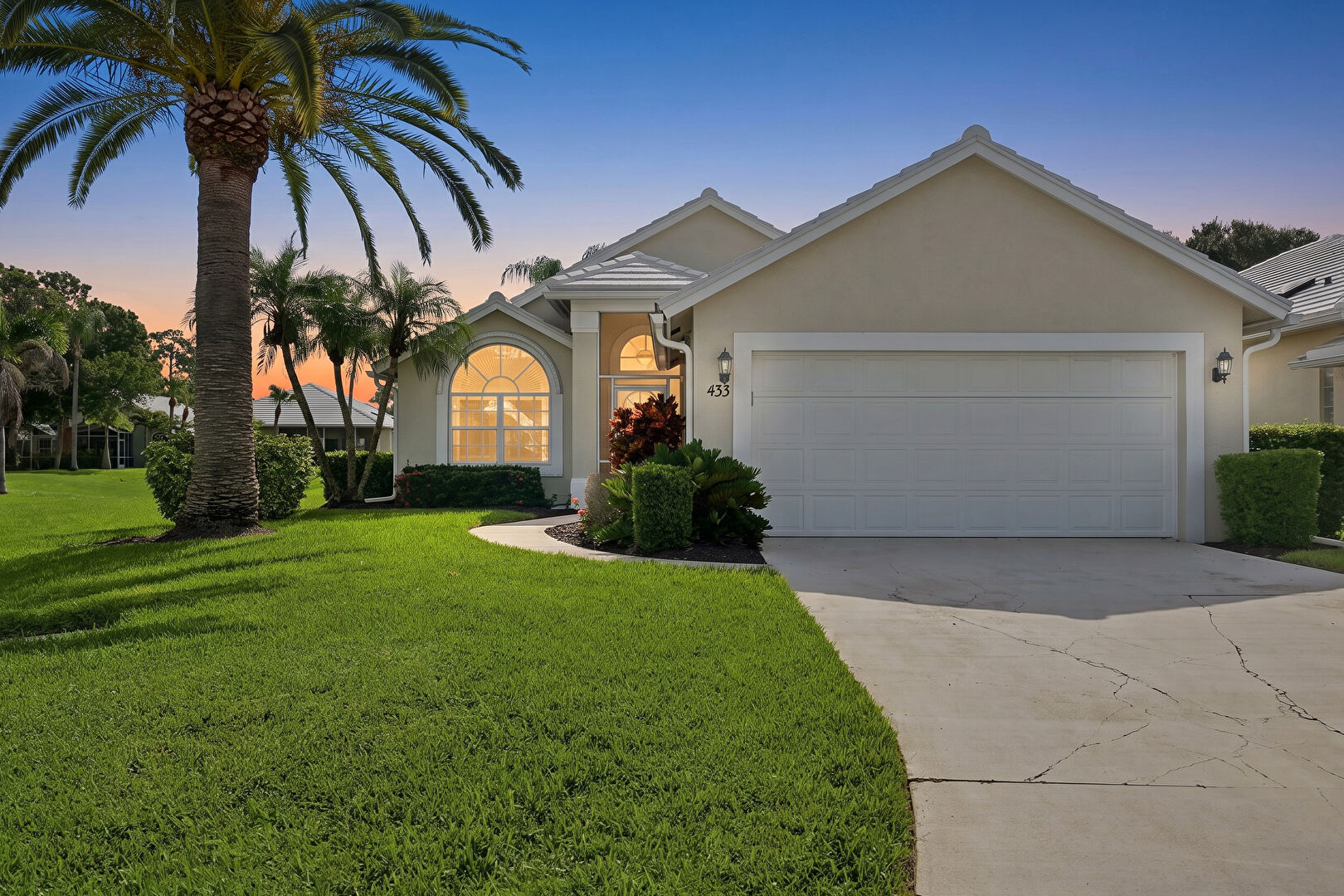 Front at 433 Southwest Fairway Lake, Port St. Lucie, FL 34986, listed by Jason M Coley