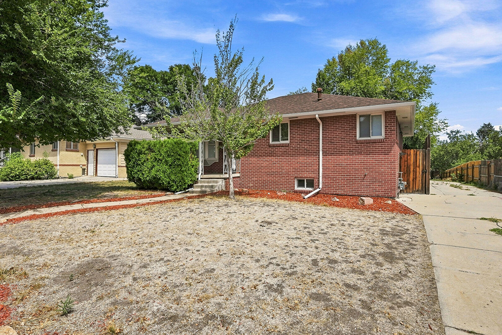 Front at 6150 carr street, arvada, CO 80004, listed by Maryann Nabholz
