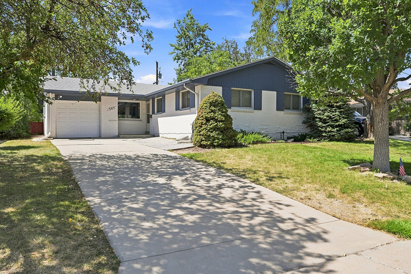 Front at 345 Agate Street, Broomfield, CO 80020, listed by Rob Martin