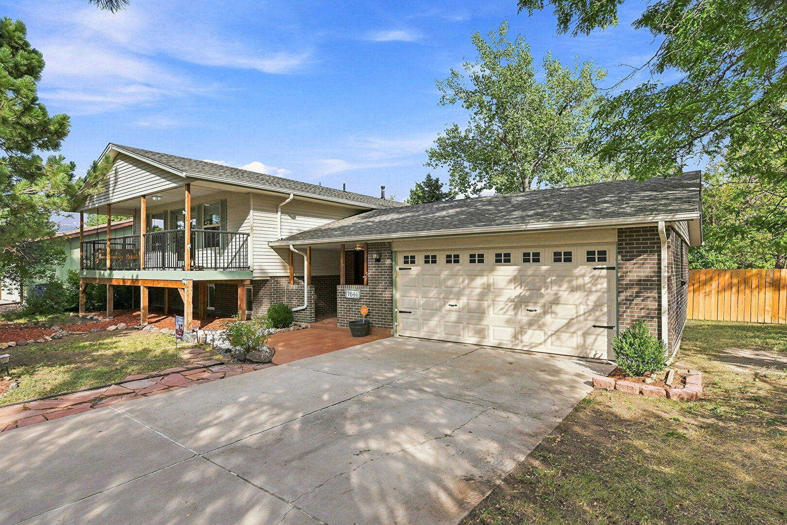 7644 S Franklin Way, Littleton, CO 80122, listed by Meg Bente