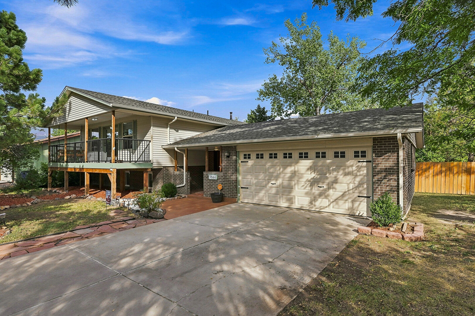 7644 S Franklin Way, Littleton, CO 80122, listed by Meg Bente