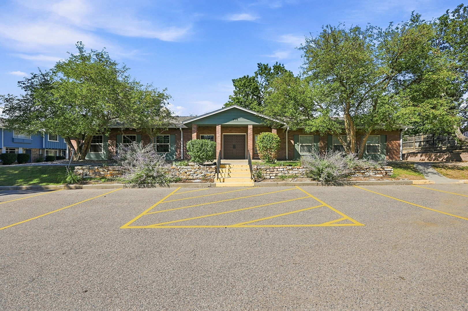 Parking at 412 South Balsam Street, Lakewood, CO 80226, listed by Bud Kinch