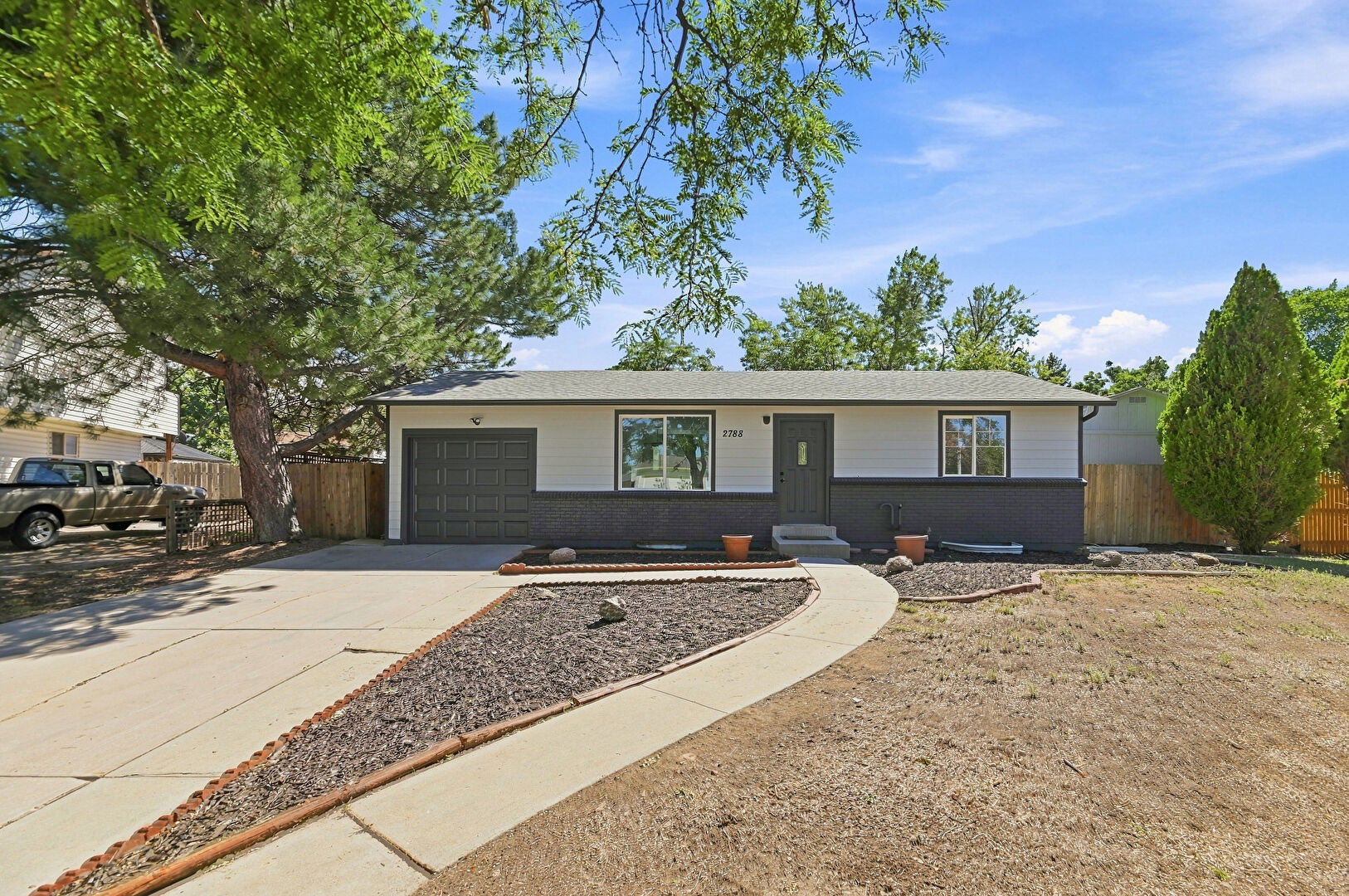 Exterior Entry at 2788 South Lewiston Street, Aurora, CO 80013, listed by Idalia Padilla