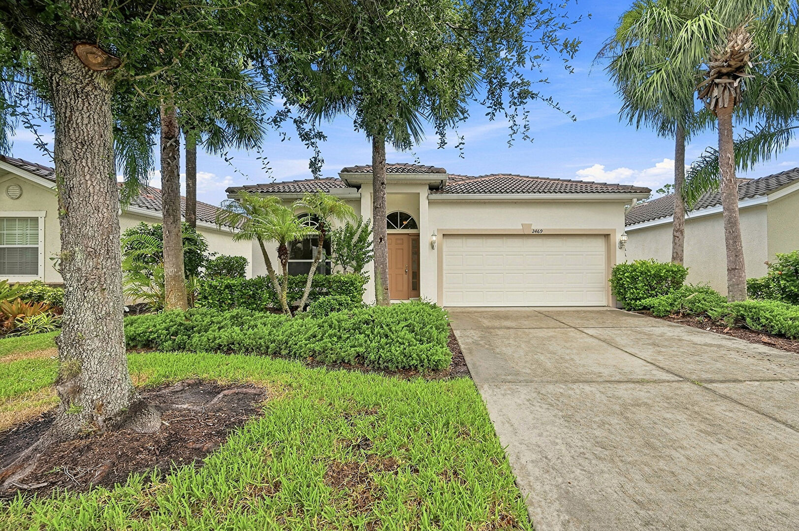 Front at 2469 Keystone Lake Drive, Cape Coral, FL 33909, listed by Gordon Kelly
