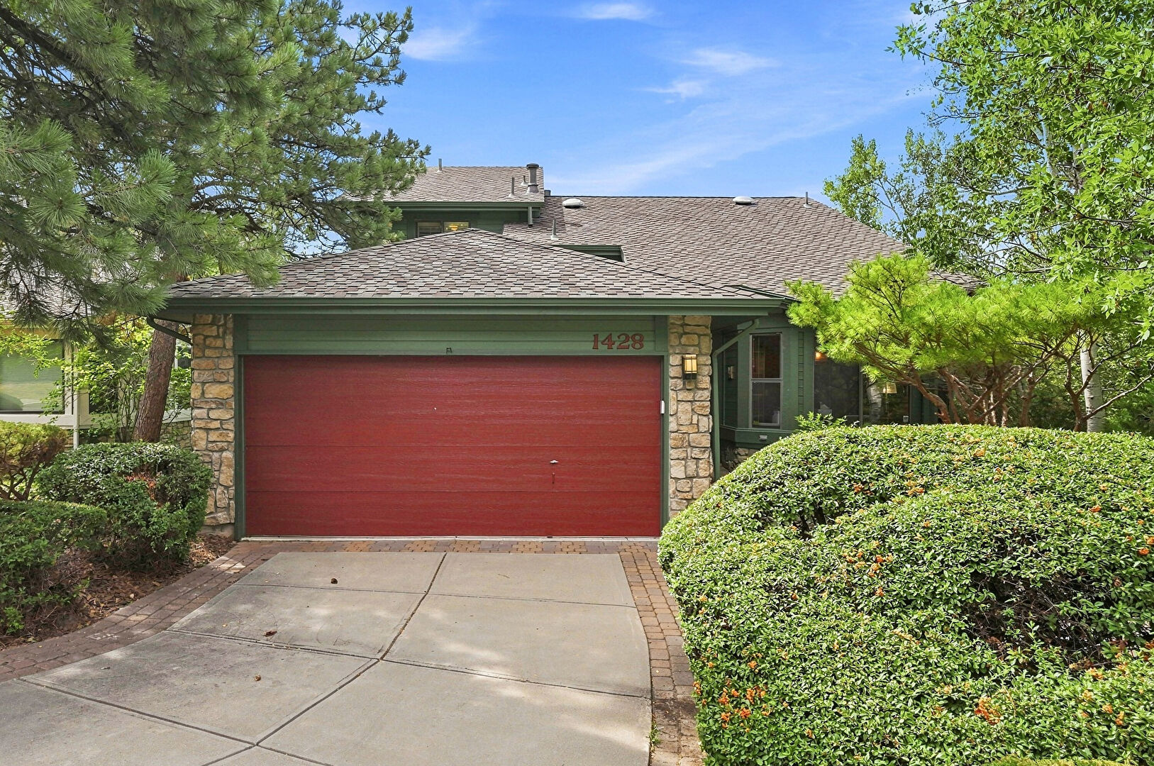 Front at 1428 West Briarwood Avenue, Littleton, CO 80120, listed by Andrew Livingston