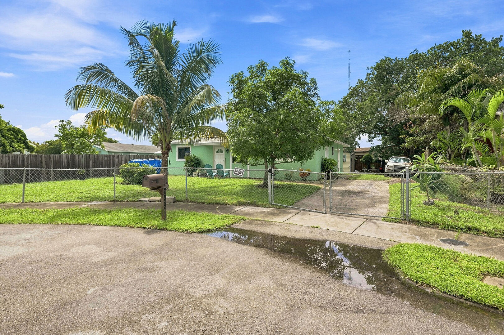 Front at 2622 Northwest 24th Court, Fort Lauderdale, FL 33311, listed by Sasha Pena