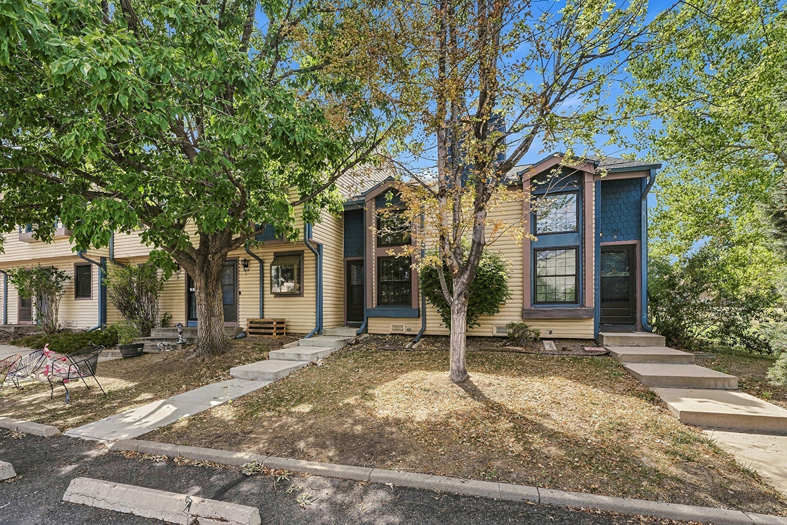 Front at 375 South Memphis Way Unit B, Aurora, CO 80017, listed by Taylor Haas