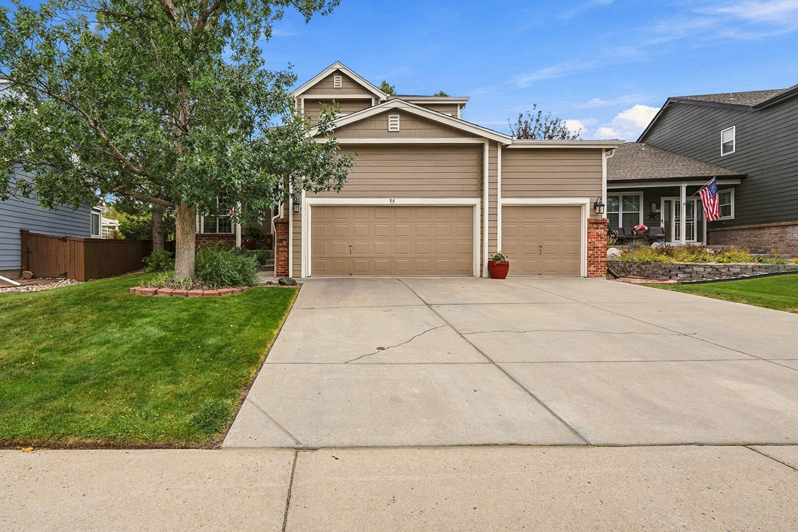 Front at 86 Estack Place, Highlands Ranch, CO 80126, listed by Scott Davidson