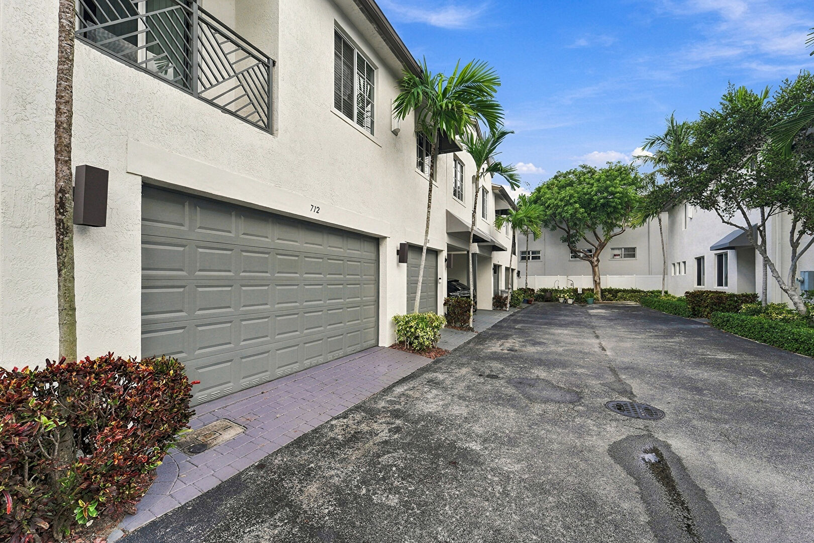 Out Buildings at 712 Southeast 2nd Street, Pompano Beach, FL 33060, listed by Ravi Mohanka