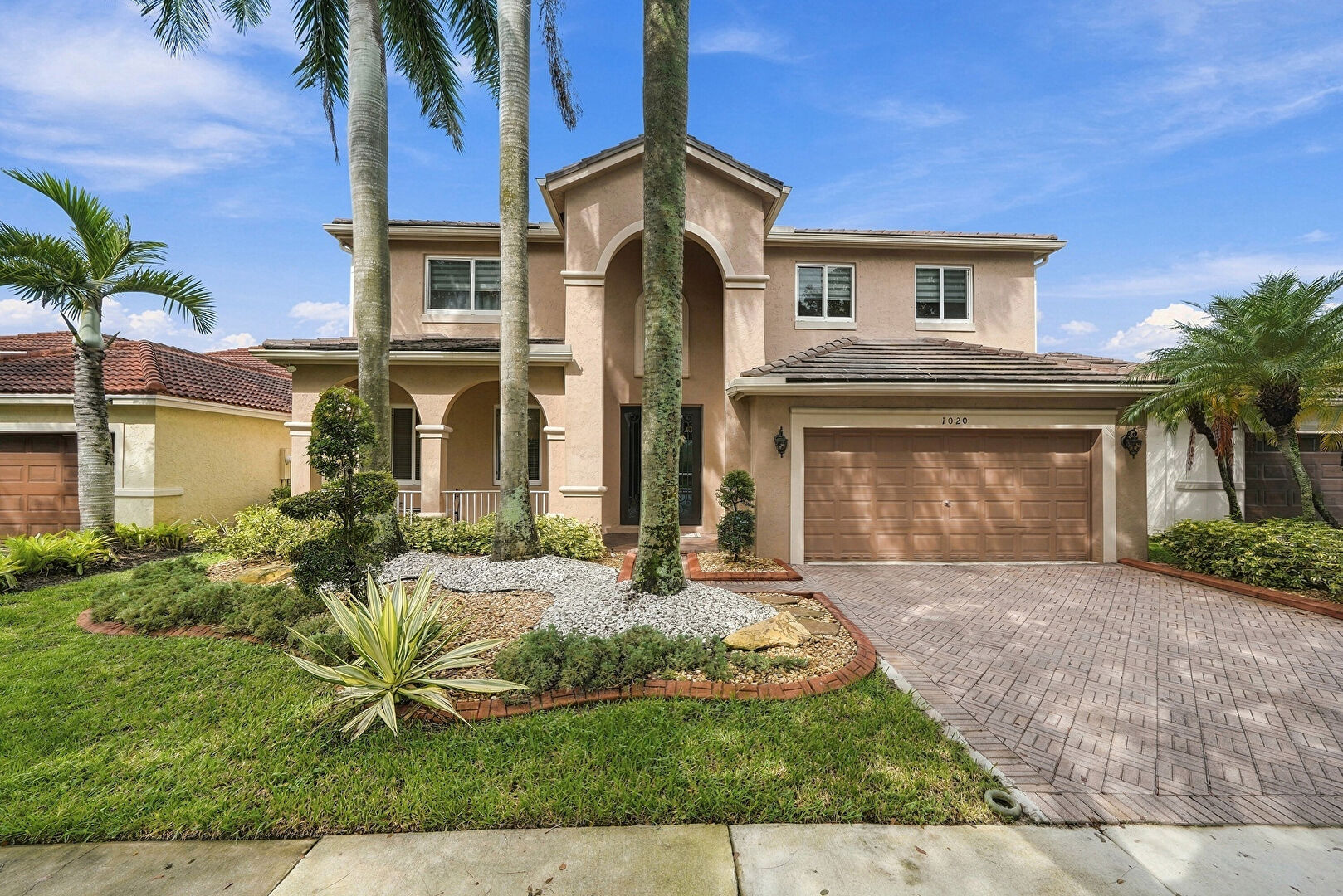 Front at 1020 Lavender Circle, Weston, FL 33327, listed by Milva Skorish