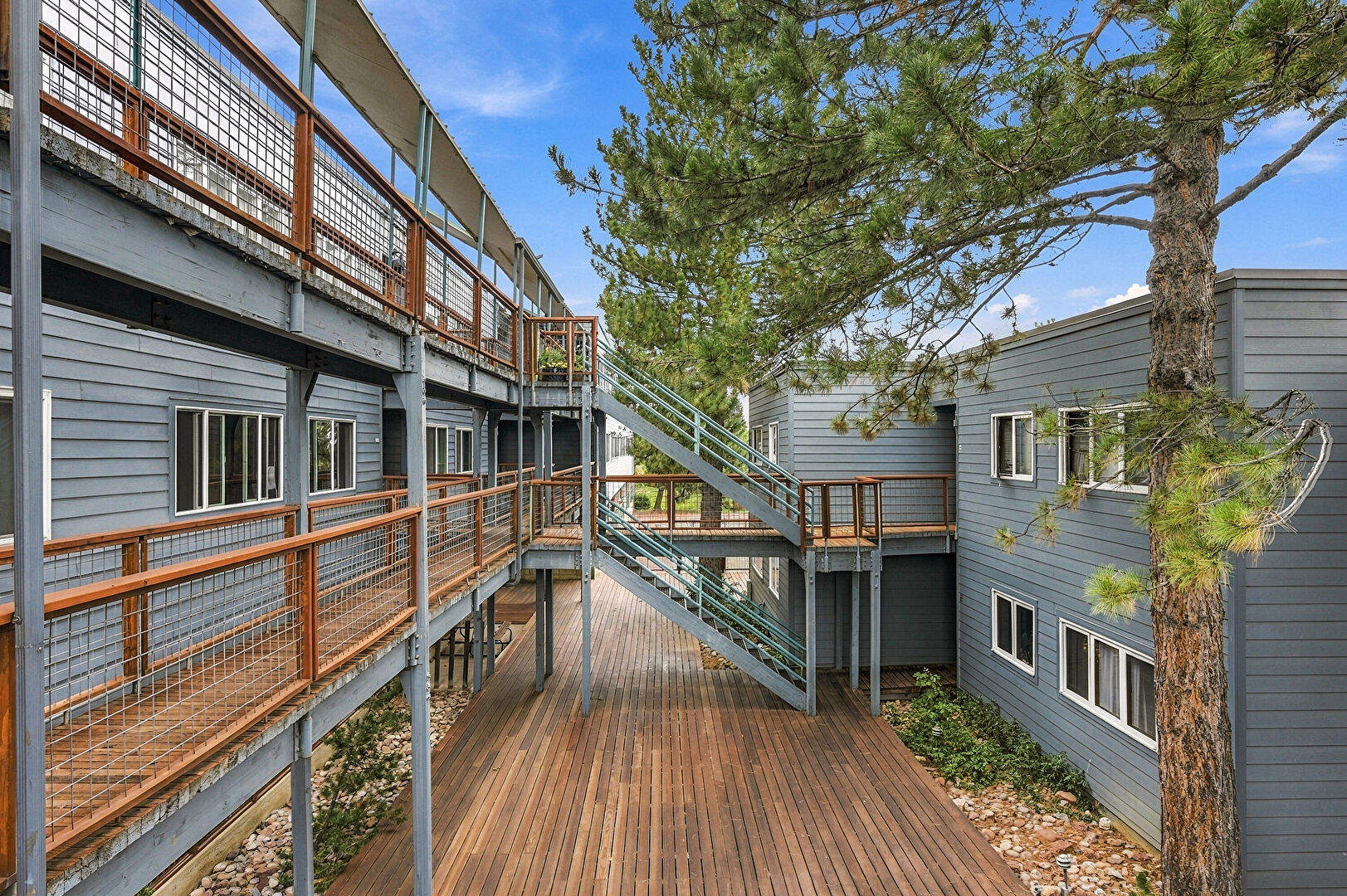Front at 1592 Bradley Drive, Boulder, CO 80305, listed by Debra Graves