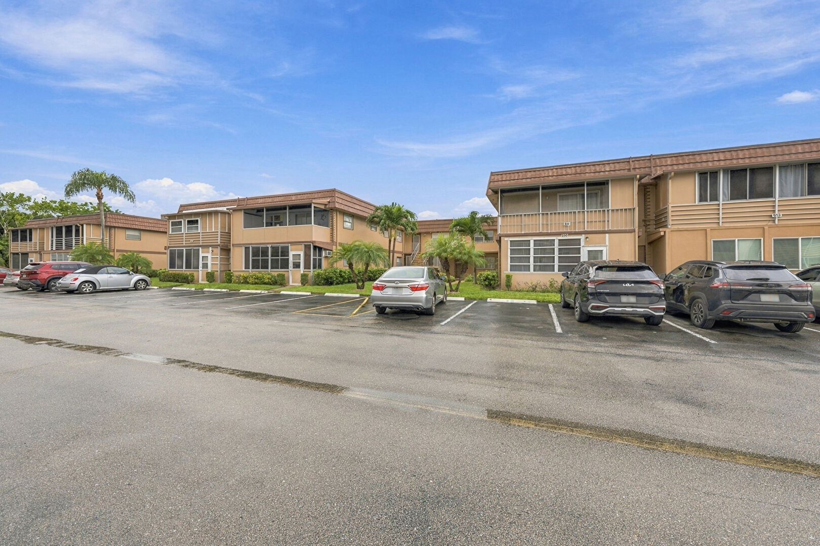 Out Buildings at 592 Brittany N, Delray Beach, FL 33446, listed by Jose Aguiar