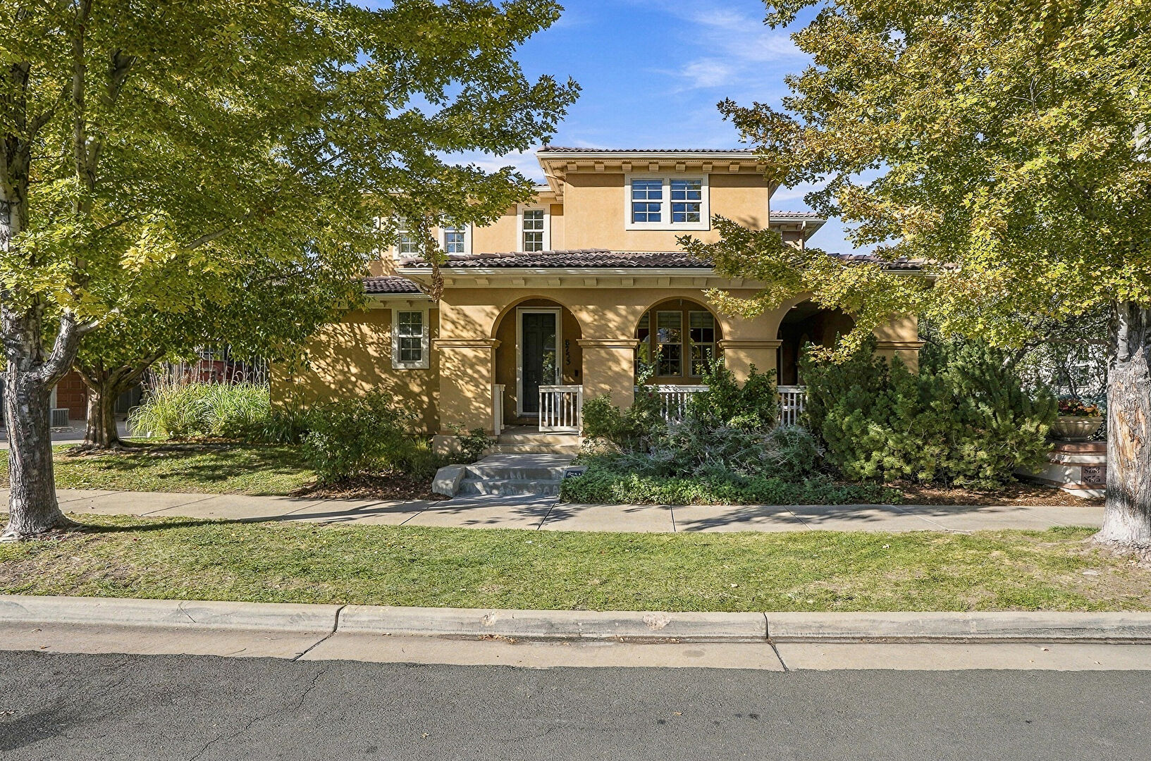 Front at 8753 East 29th Place, Denver, CO 80238, listed by Benjamin (Ben) Vonderwahl