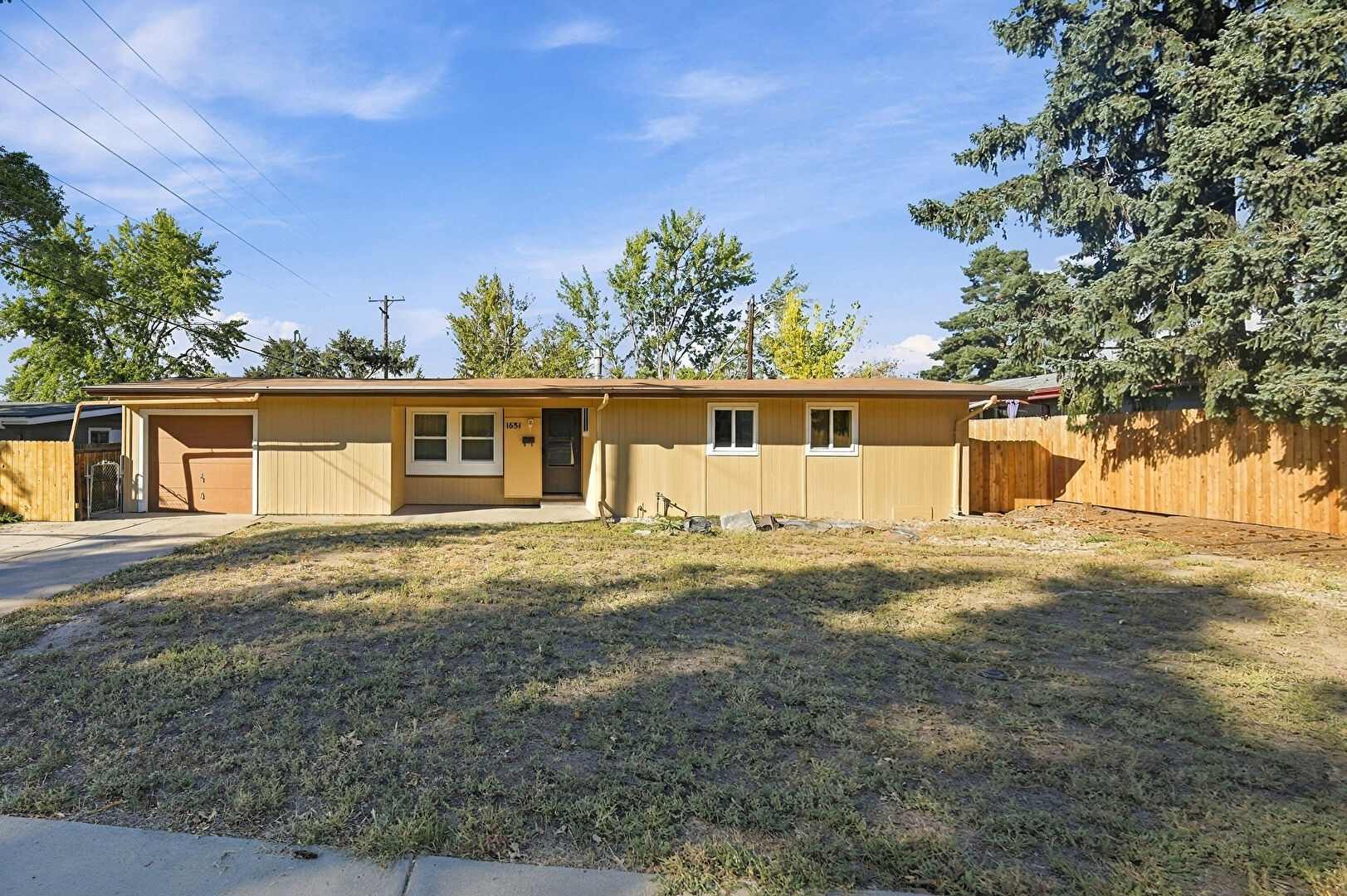Front at 1631 W Prentice Avenue, Littleton, CO 80120, listed by Jane Pearson, MLS ID: 5389950