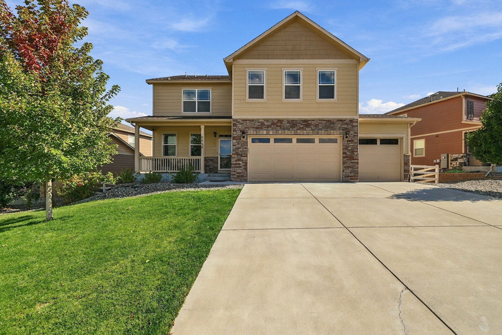 Front at 5958 High Timber Circle, Castle Rock, CO 80104, listed by Jane Pearson, MLS ID: 1751729