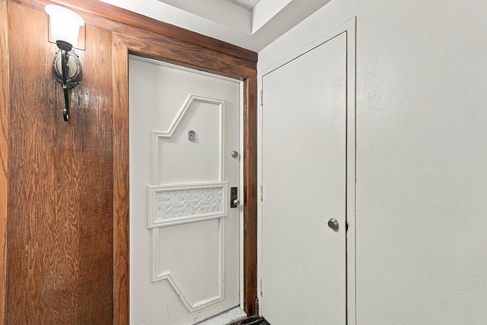 Exterior Entry at 18181 Northeast 31st Court, 804, Aventura, FL 33160, listed by Charilee Rivera