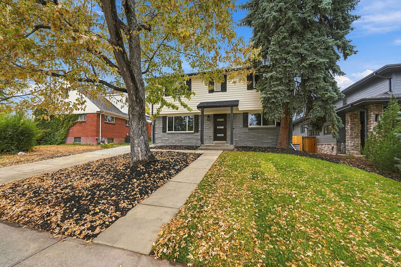 Front at 275 South Ivy Street, Denver, CO 80224, listed by Jeff Manley