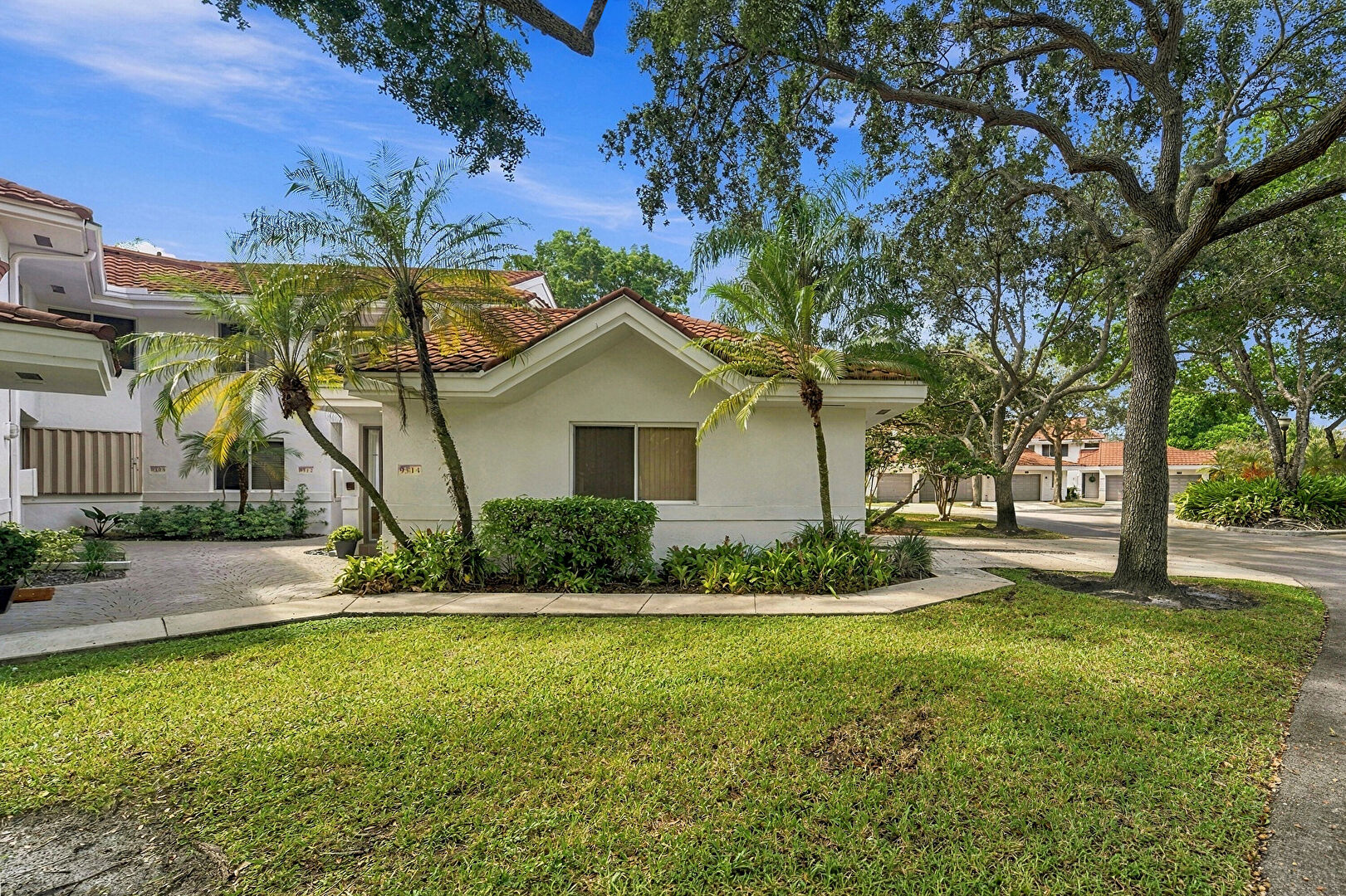 Front at 9314 Northwest 9th Place, Parc Court, Plantation, FL 33324, listed by Nikki Hanna, MLS ID: incomplete