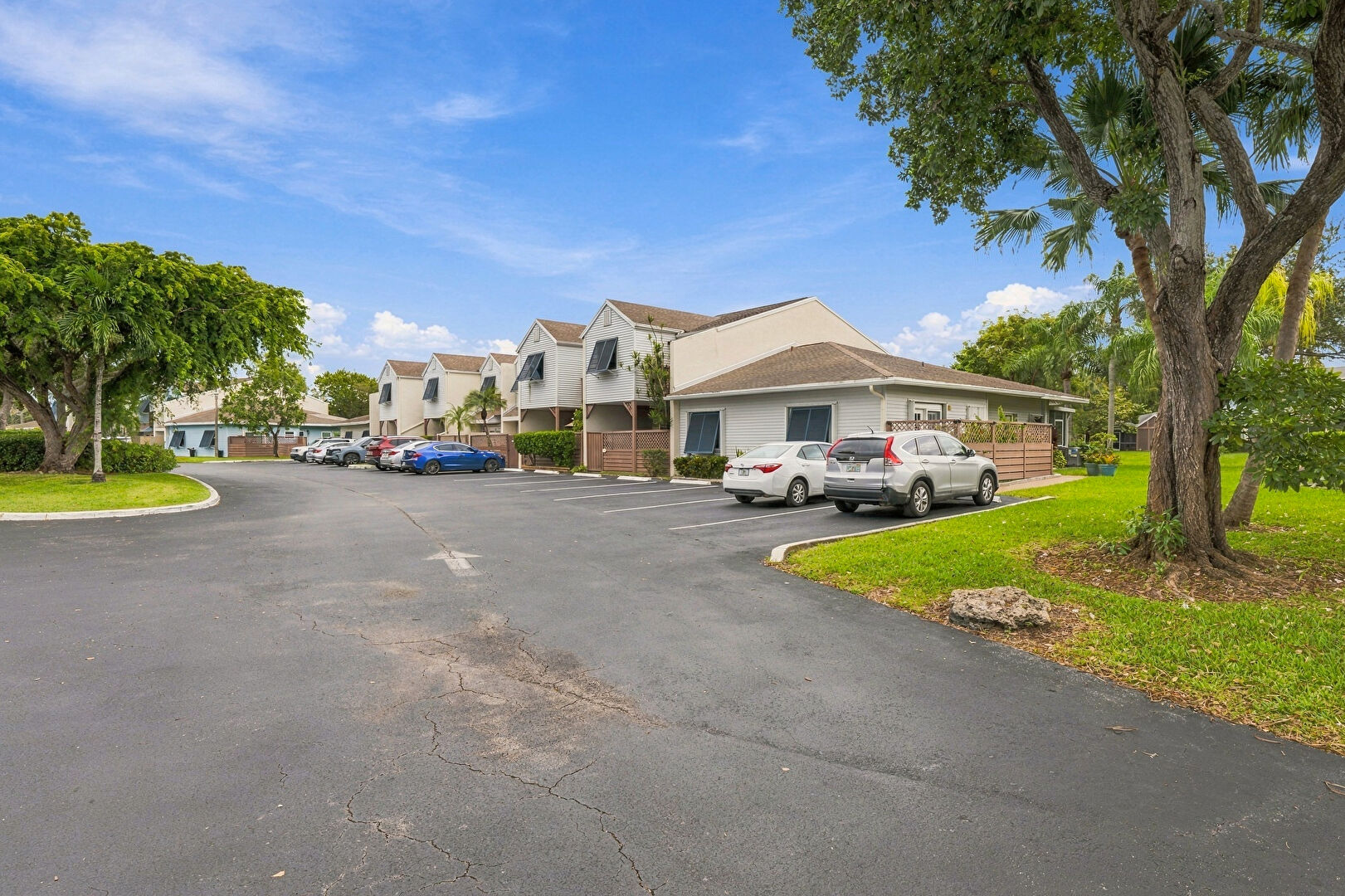 Front at 258 West Hemingway Circle, Margate, FL 33063, listed by Timothy Byrne