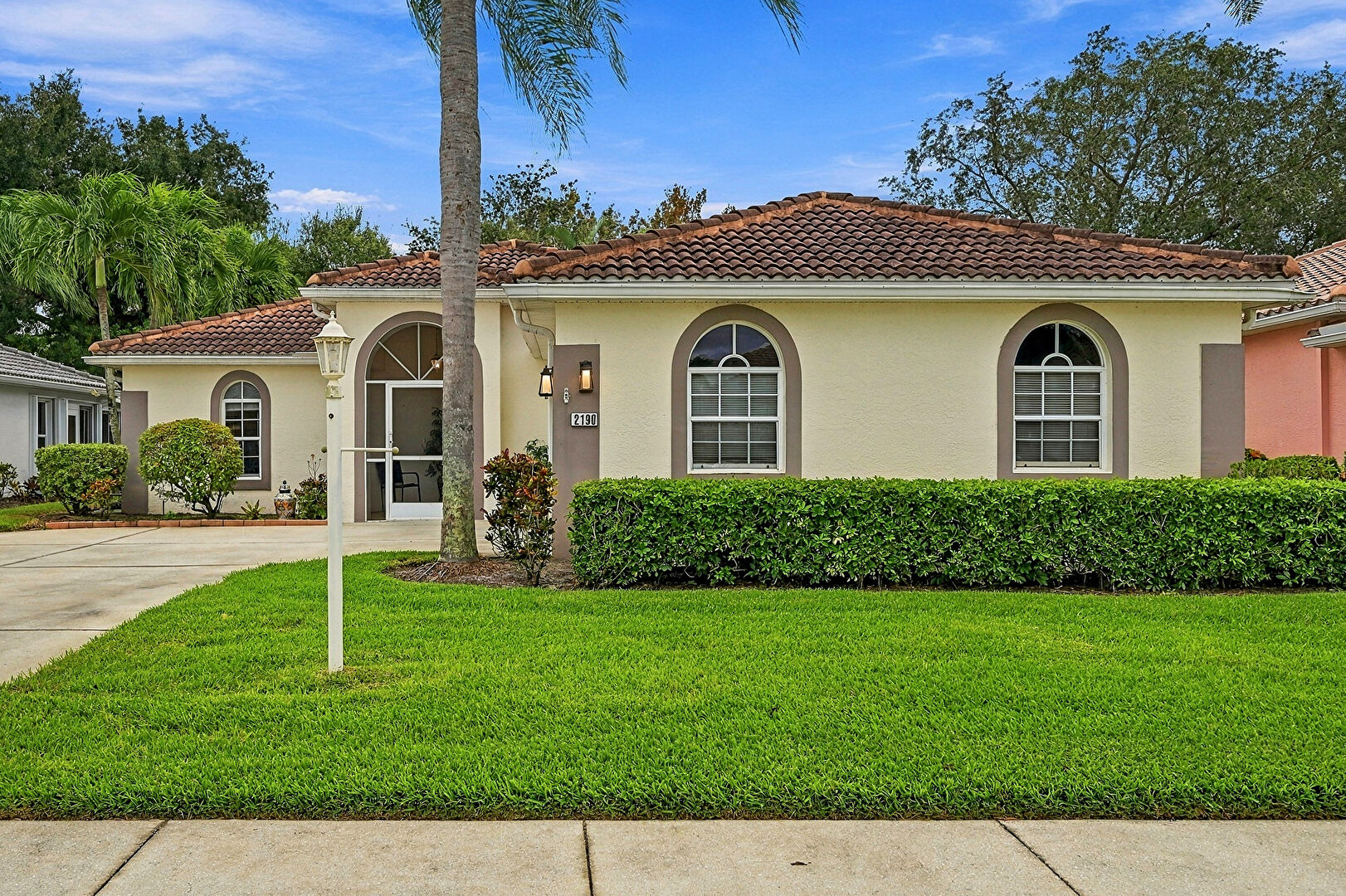 Front at 2190 Rio Nuevo Drive, North Fort Myers, FL 33917, listed by Gordon Kelly