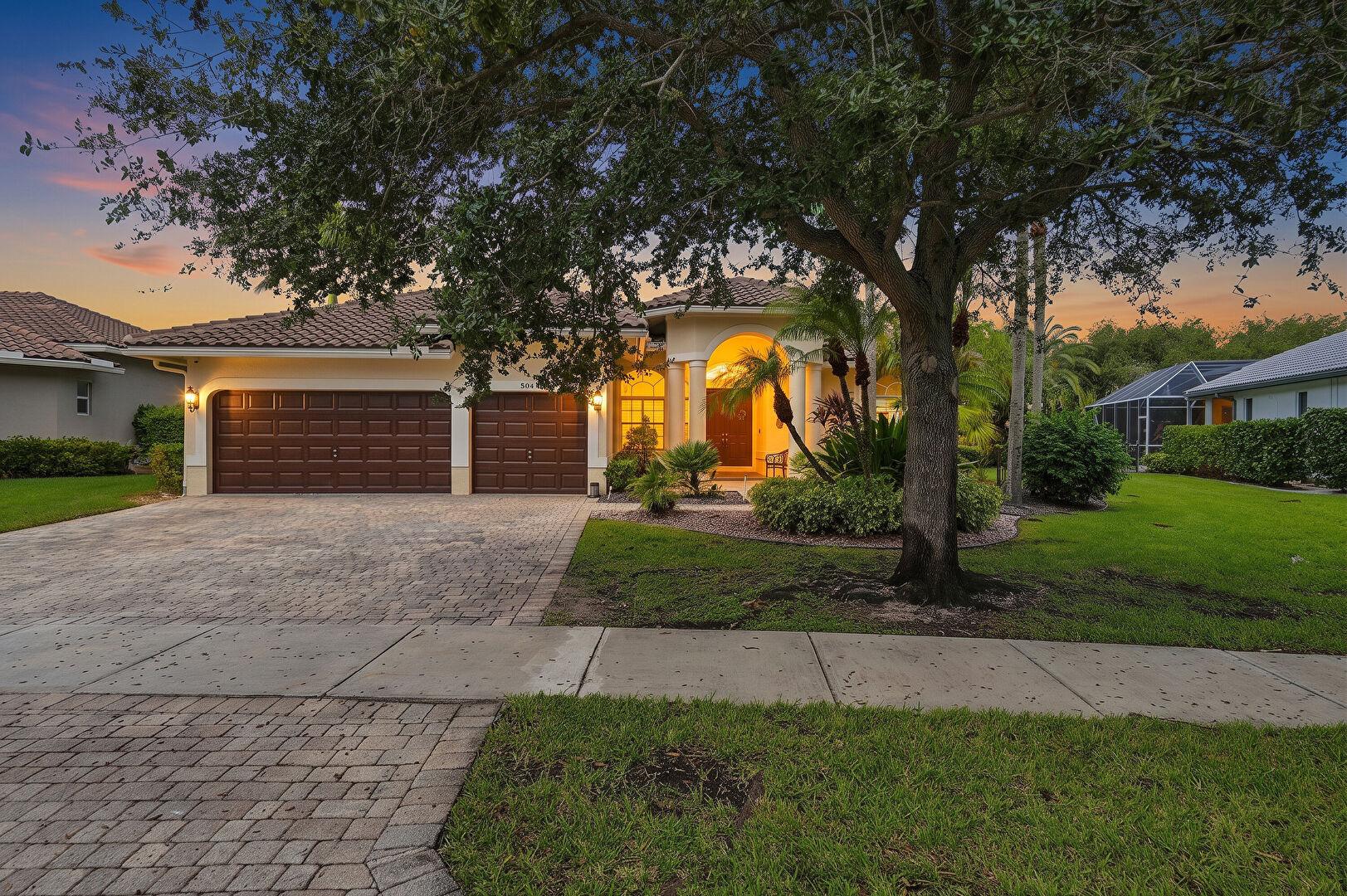 Front at 5047 Kensington Circle, Coral Springs, FL 33076, listed by Deborah Carr